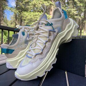 Sorel Kinetic Breakthru Tech Lace | Women's Size US 7 | New in Box